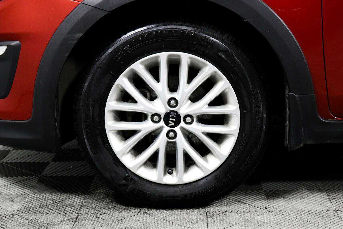 Kia Rio X-Line, 2018 Фото №14