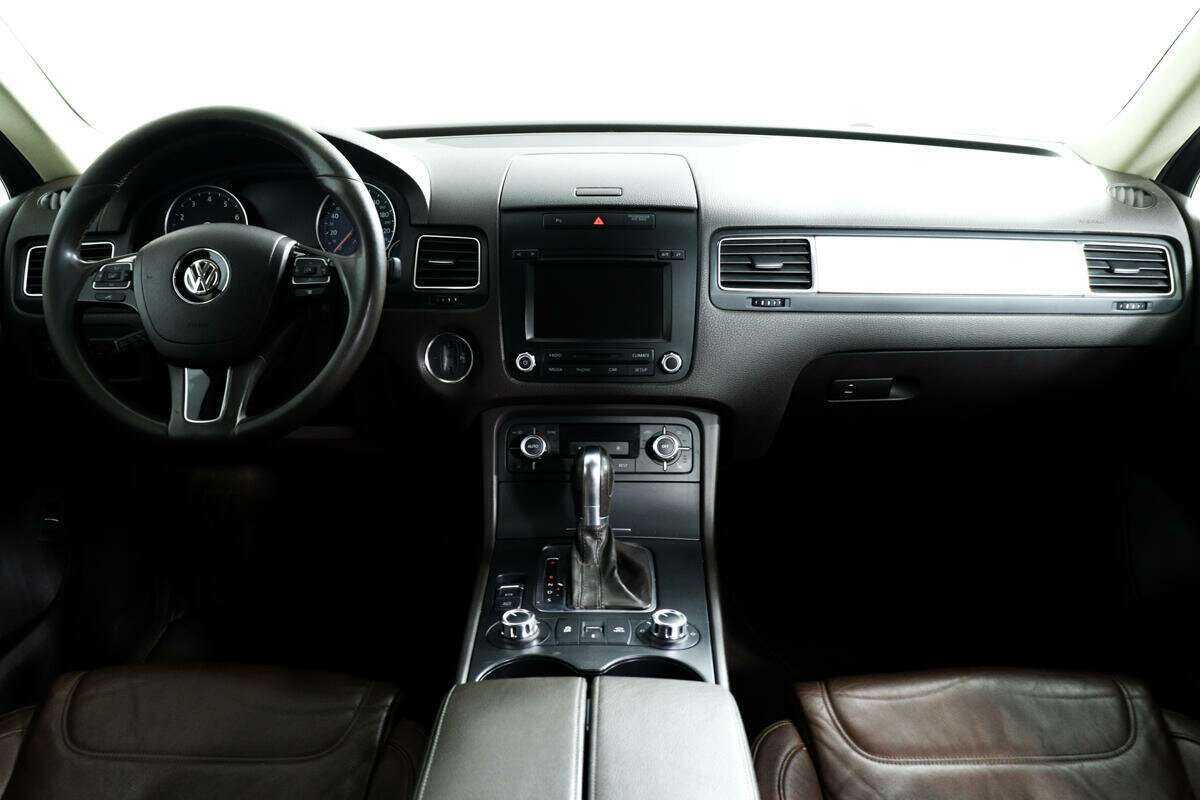 Volkswagen Touareg, 2012 Фото №11