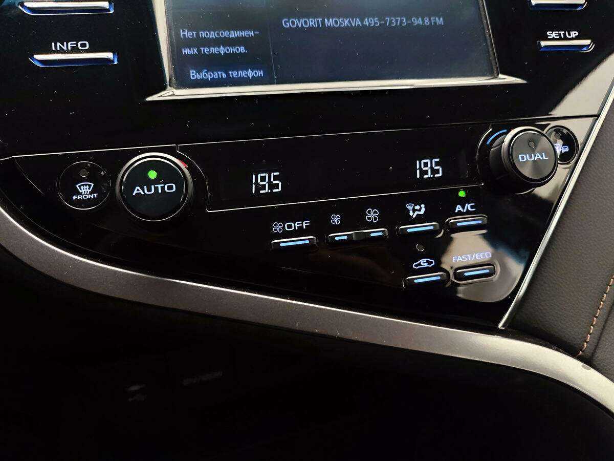 Toyota Camry, 2018 Фото №13