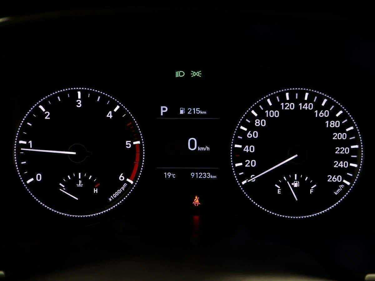 Hyundai Santa Fe, 2018 Фото №10