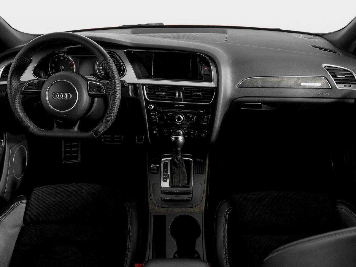 Audi A4, 2015 Фото №11