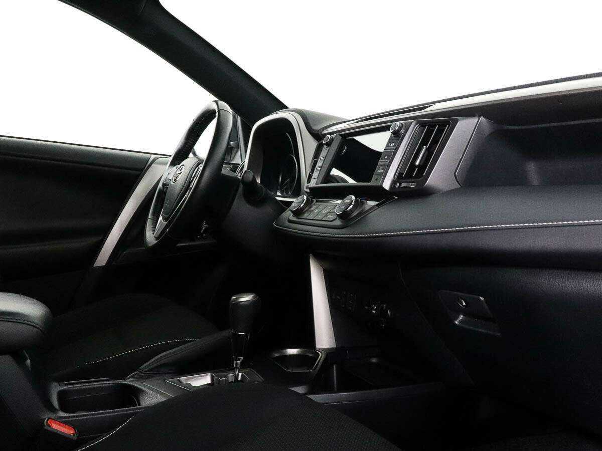 Toyota RAV4, 2019 - 130 229 км. | Фото №6