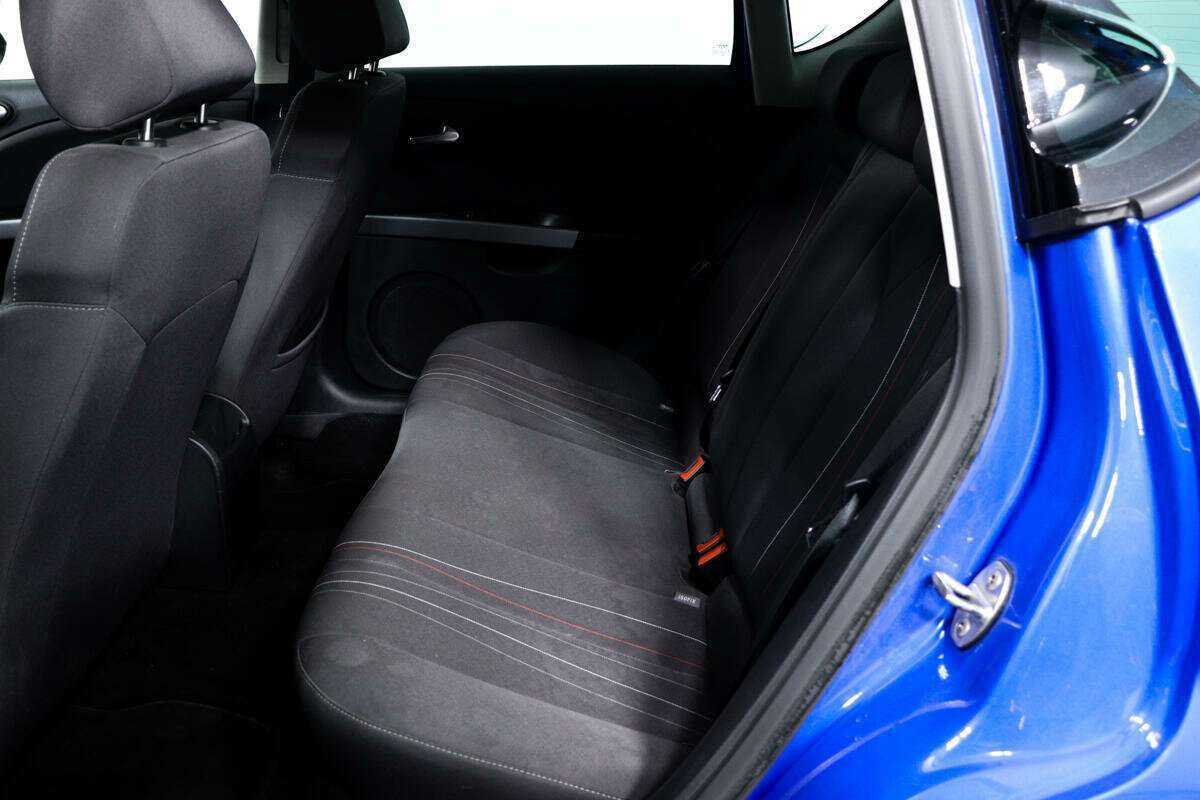 SEAT Leon, 2012 Фото №12