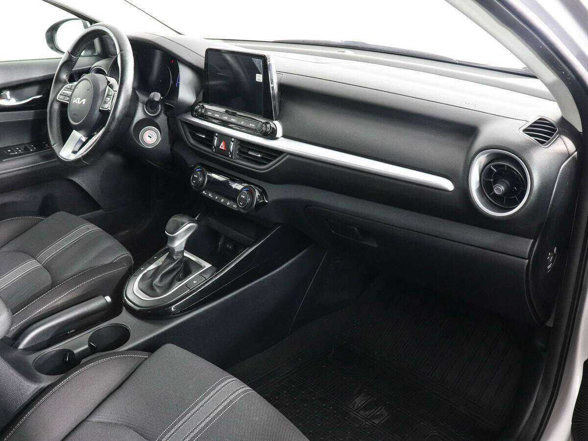 Kia Cerato, 2021 Фото №9