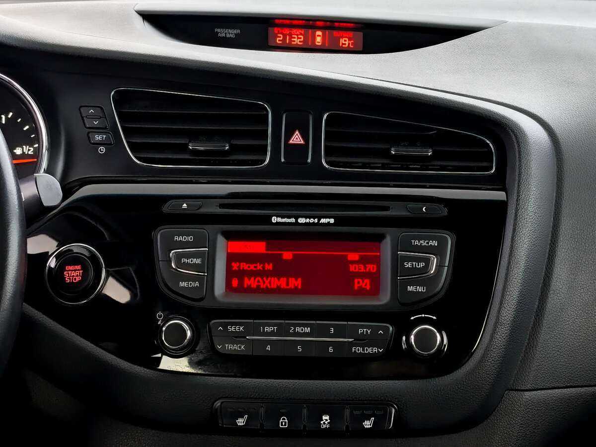 Kia Ceed, 2012 Фото №13