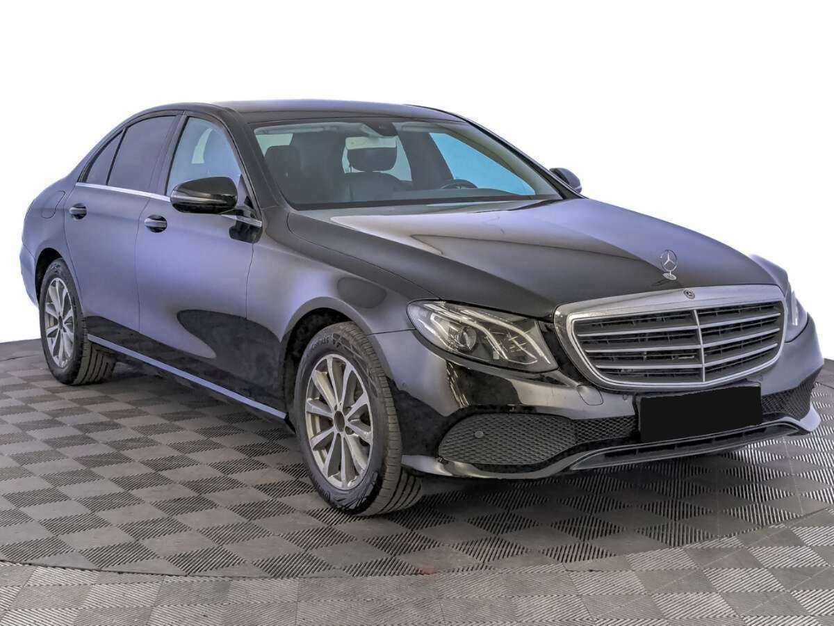 Mercedes-Benz E-Класс 200, 2018 Фото №3