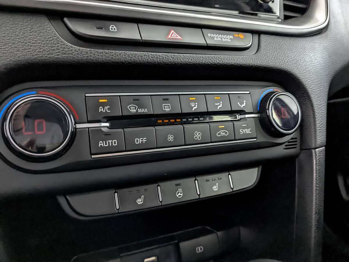 Kia Ceed, 2021 Фото №17