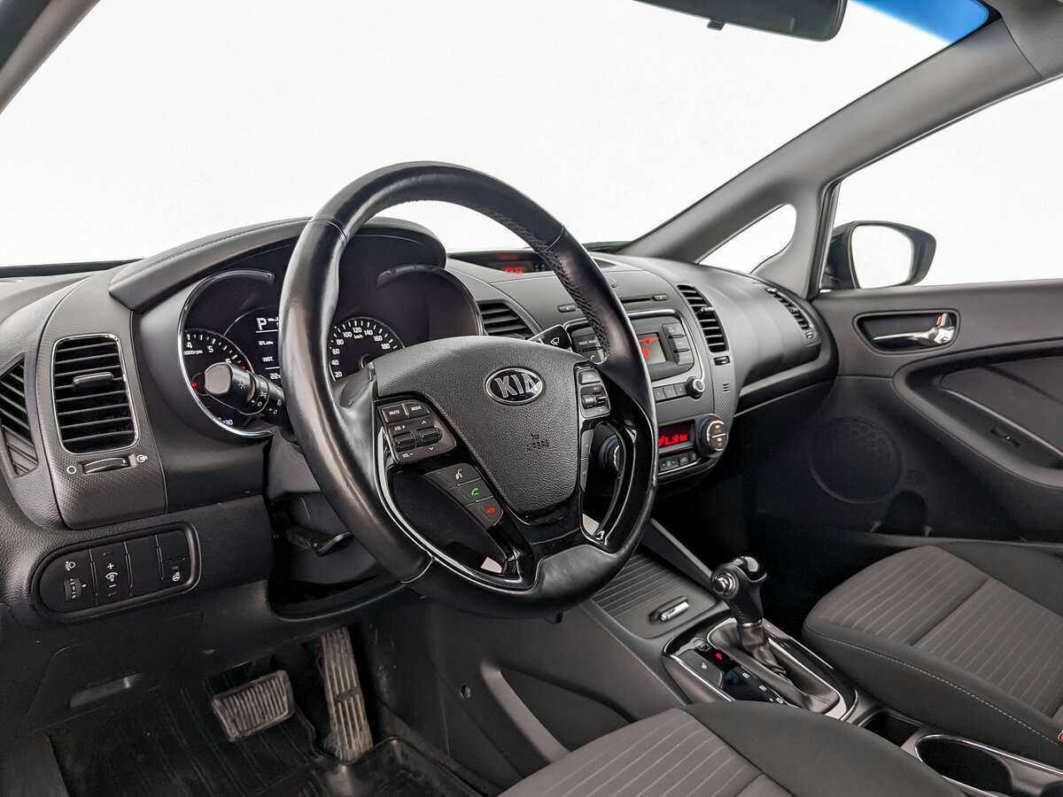 Kia Cerato, 2019 Фото №14