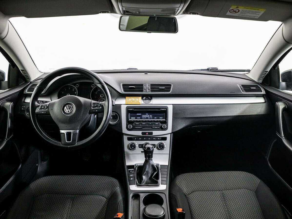 Volkswagen Passat, 2013 Фото №11