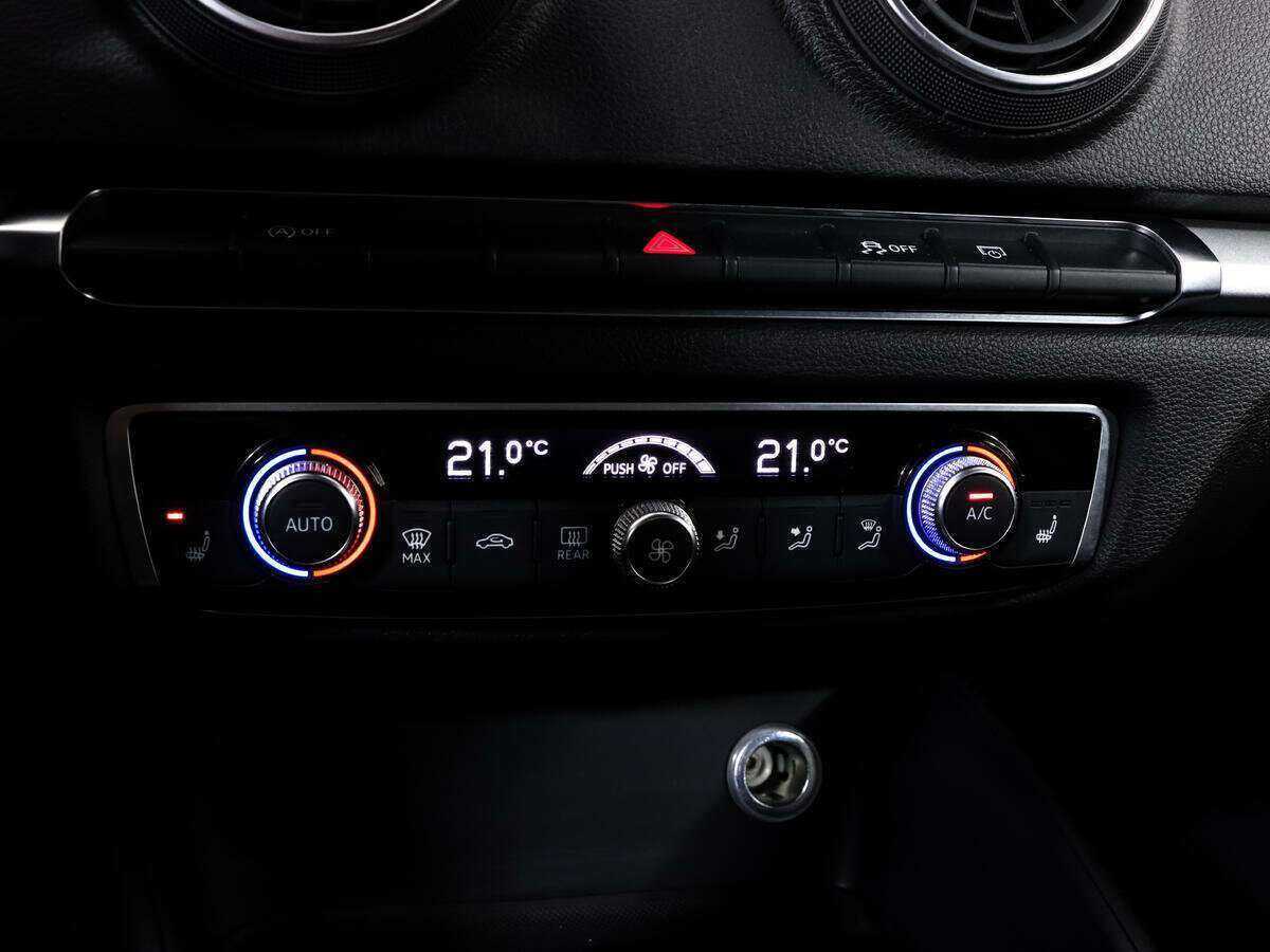 Audi A3, 2019 Фото №15