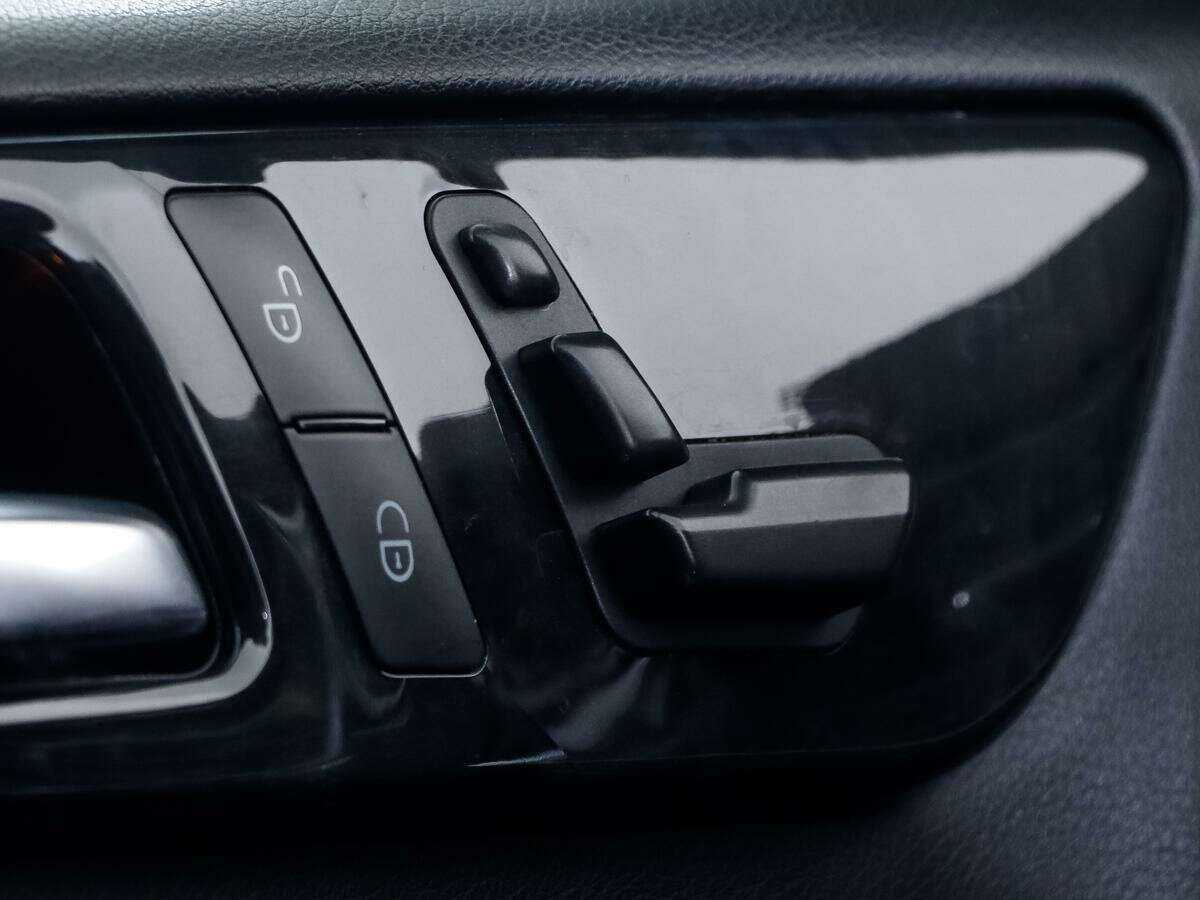 Mercedes-Benz M-Класс 350 CDI, 2012 Фото №16