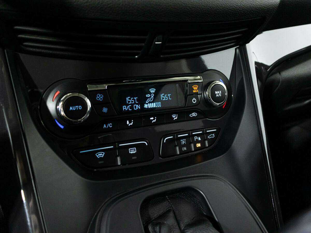 Ford Kuga, 2016 Фото №18