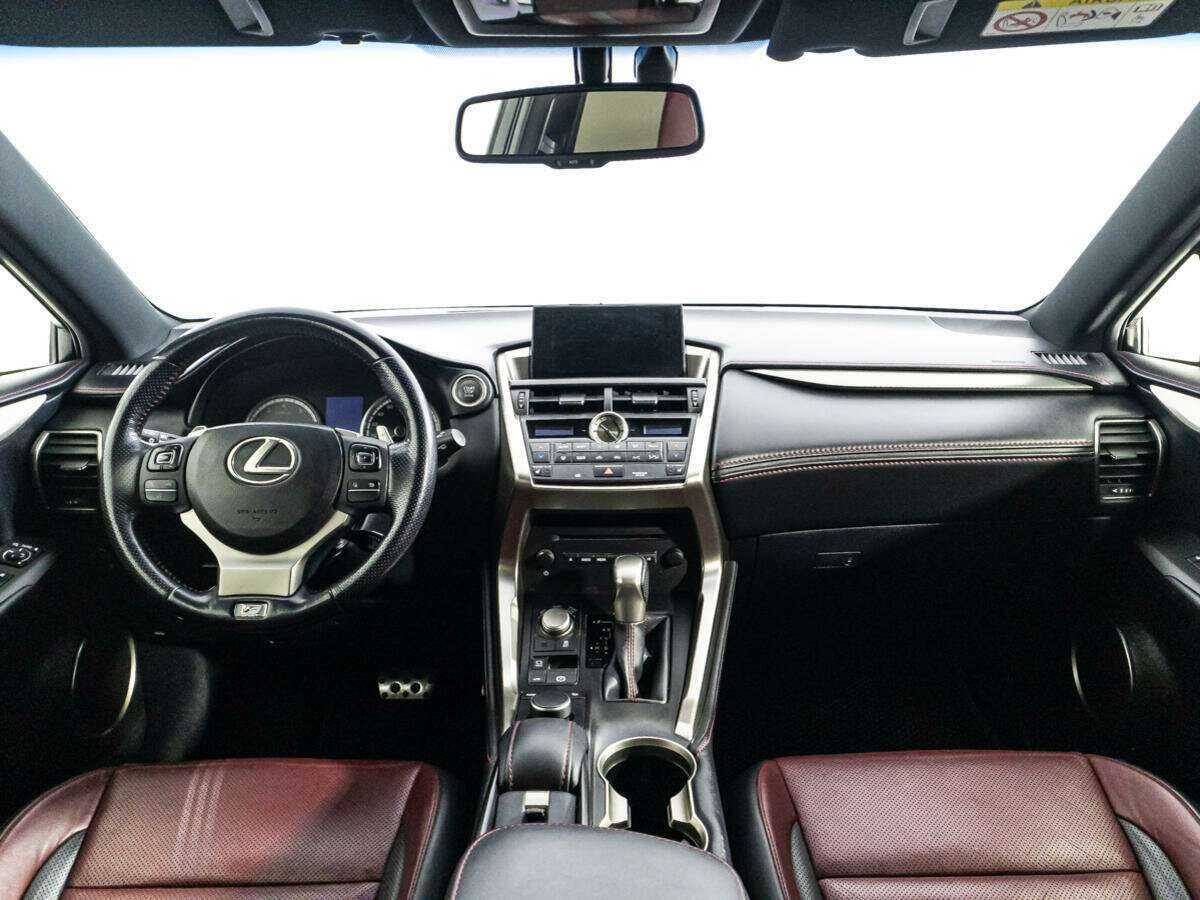 Lexus NX 200t, 2015 Фото №13