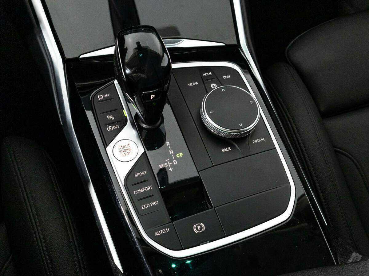 BMW 3 серии 318d, 2020 Фото №18