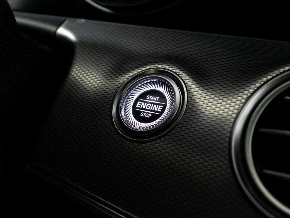 Mercedes-Benz E-Класс 200 d, 2019 Фото №20