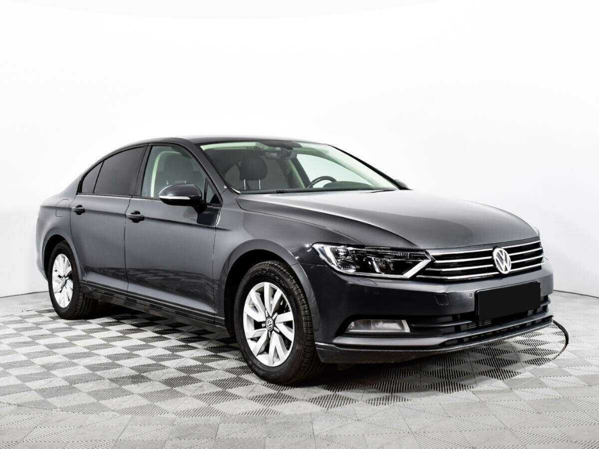Volkswagen Passat, 2017 - 130 450 км. | Фото №3
