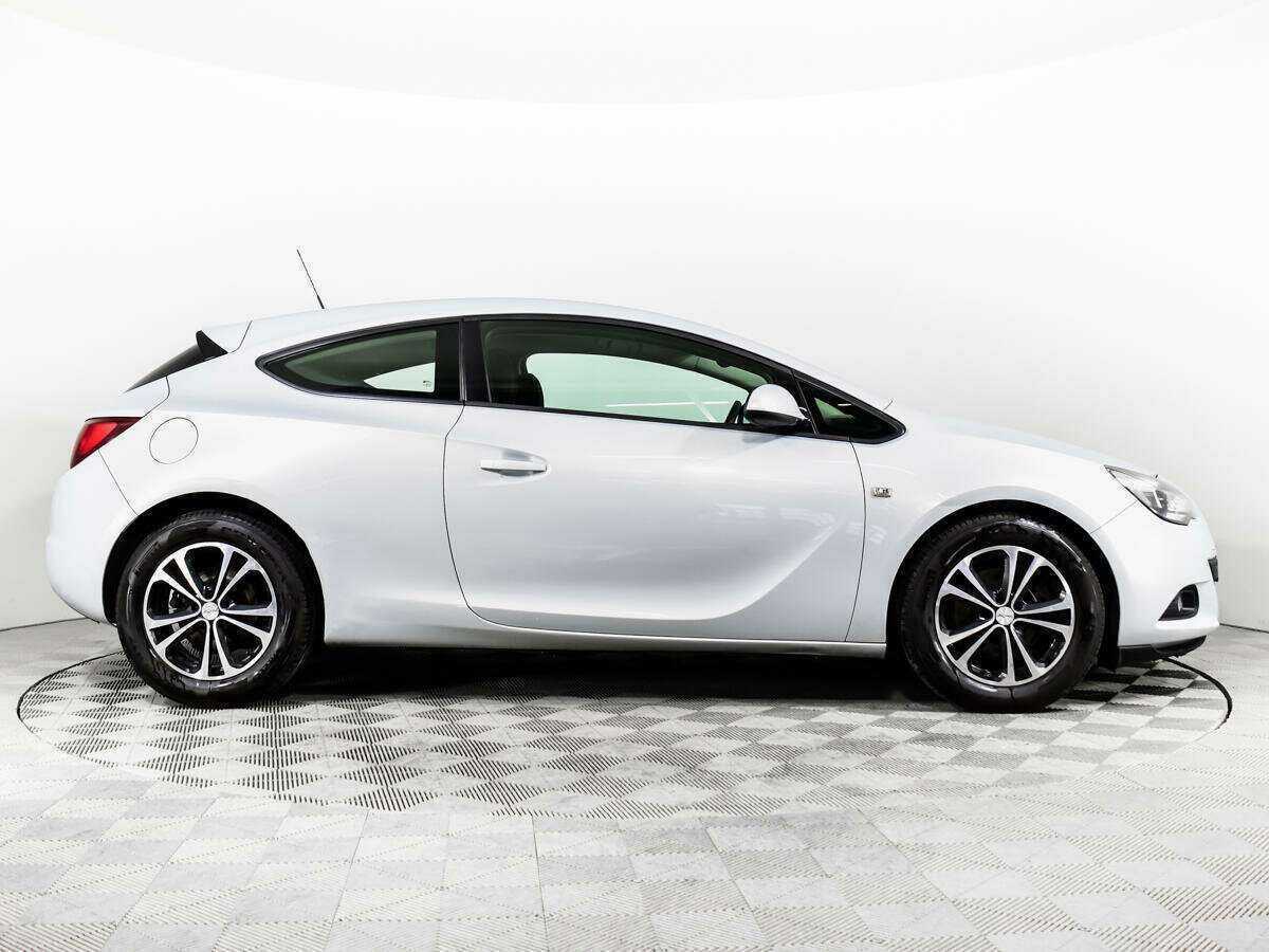 Opel Astra GTC, 2012 - 103 266 км. | Фото №4