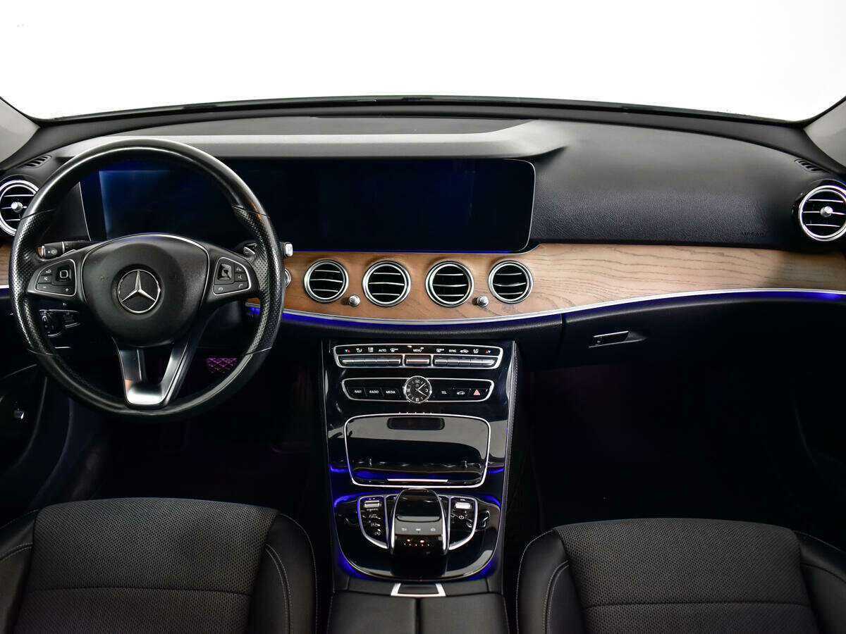 Mercedes-Benz E-Класс 200, 2016 Фото №10