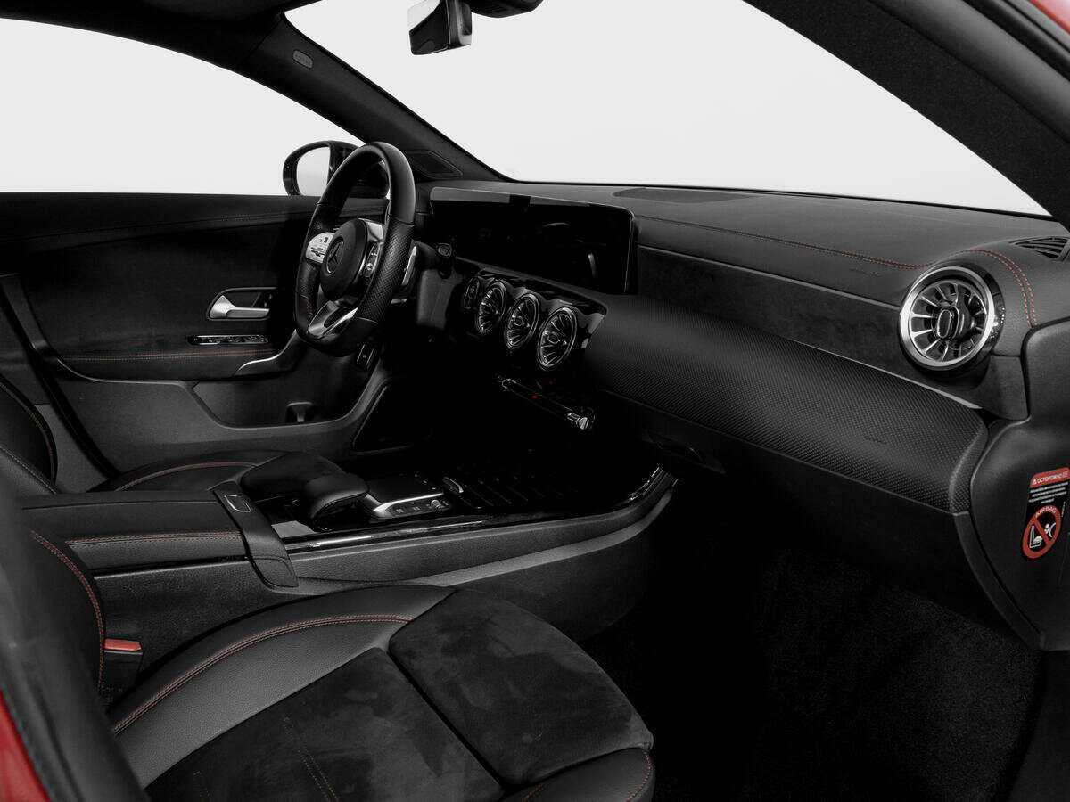 Mercedes-Benz CLA 200, 2020 Фото №9