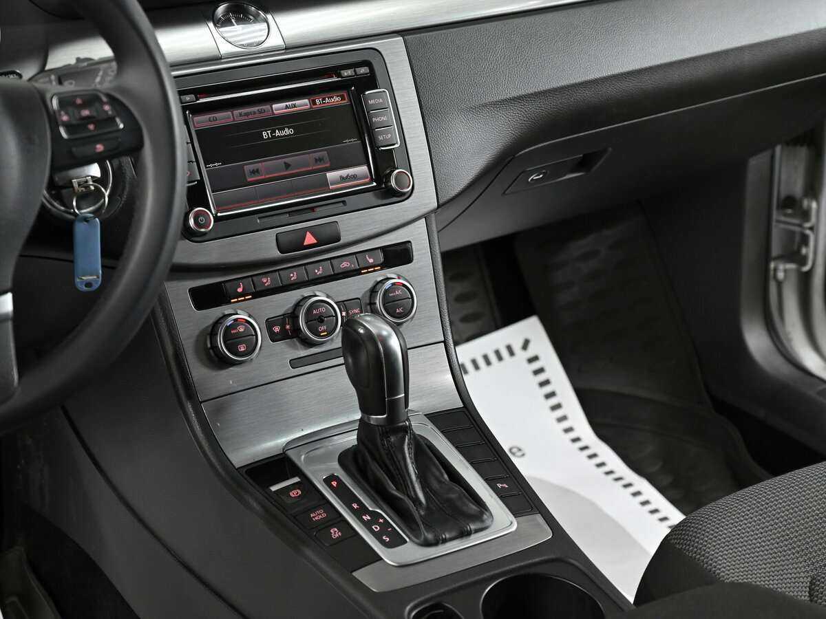 Volkswagen Passat, 2014 - 120 000 км. | Фото №6