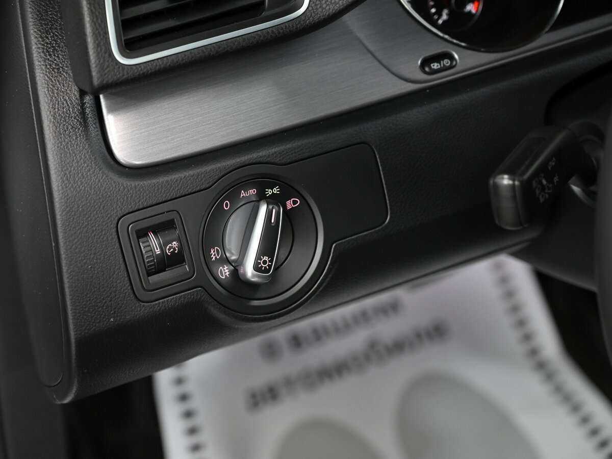 Volkswagen Passat, 2014 - 120 000 км. | Фото №7