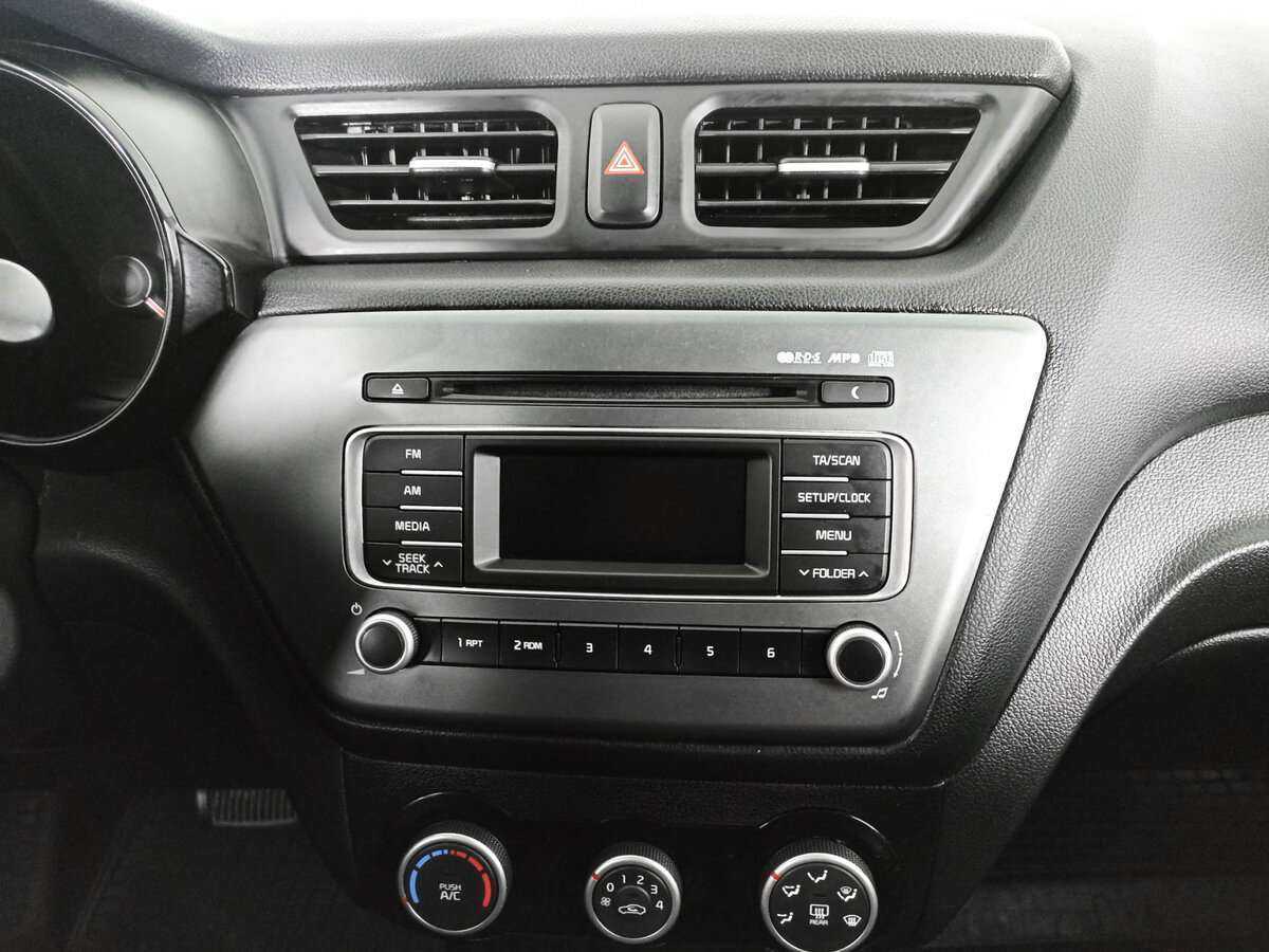 Kia Rio, 2015 Фото №13