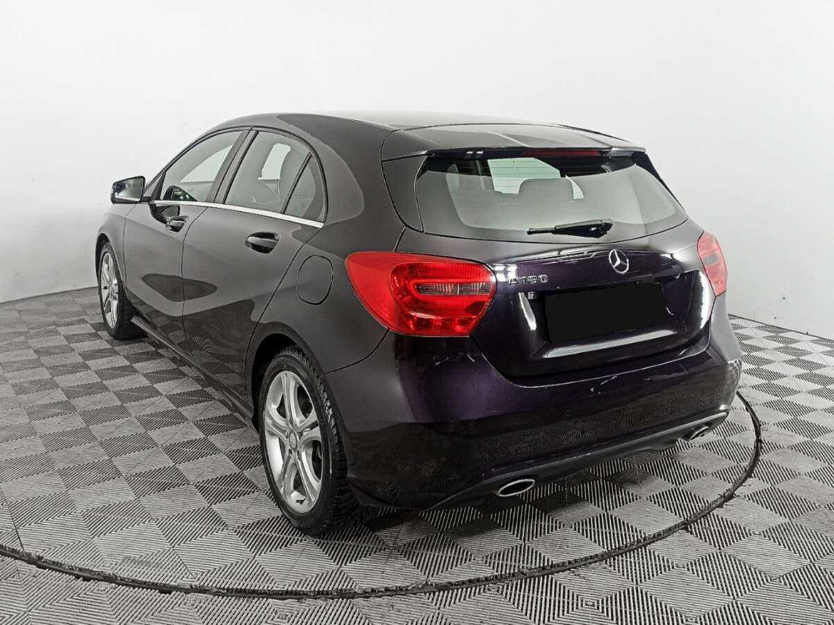 Mercedes-Benz A-Класс 180, 2014 - 130 384 км. | Фото №6