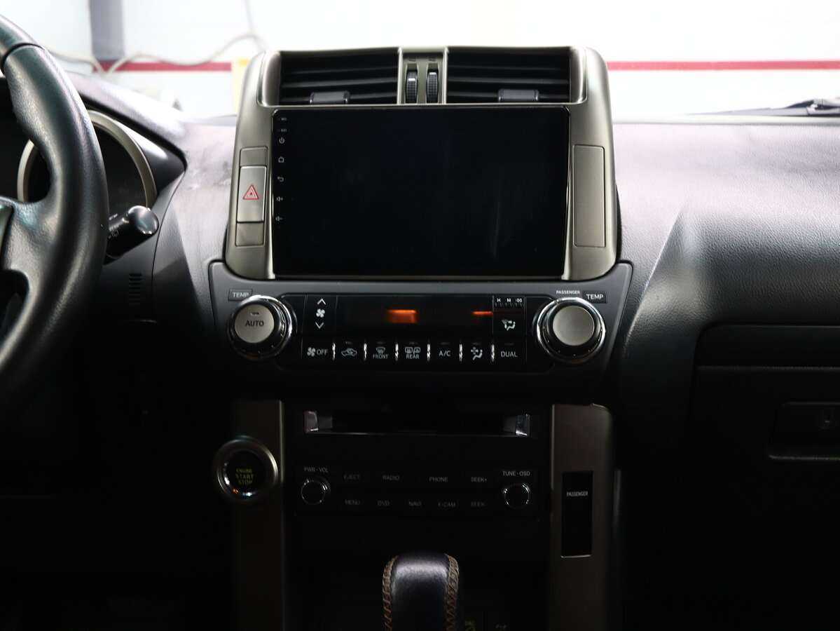 Toyota Land Cruiser Prado, 2013 Фото №17