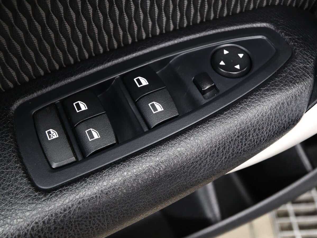 BMW 1 серии 118i, 2016 Фото №9