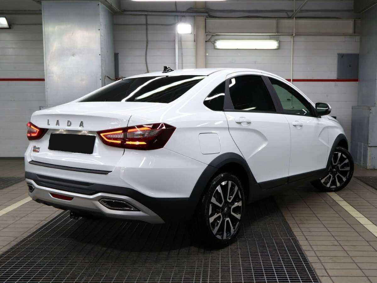 Lada (ВАЗ) Vesta Cross, 2023 - 5 300 км. | Фото №4