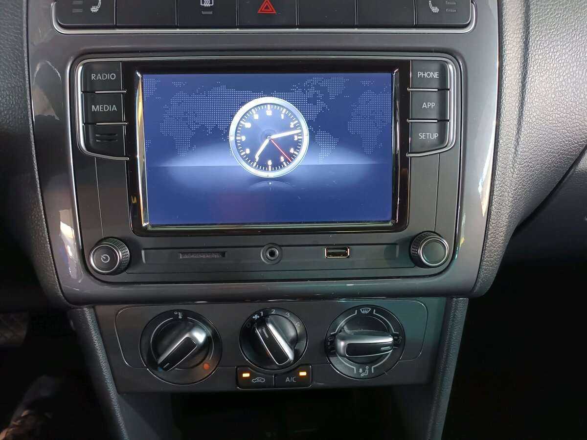 Volkswagen Polo, 2019 Фото №18