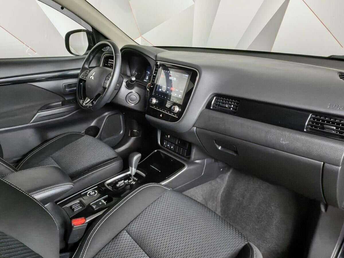 Mitsubishi Outlander, 2022 - 51 991 км. | Фото №7