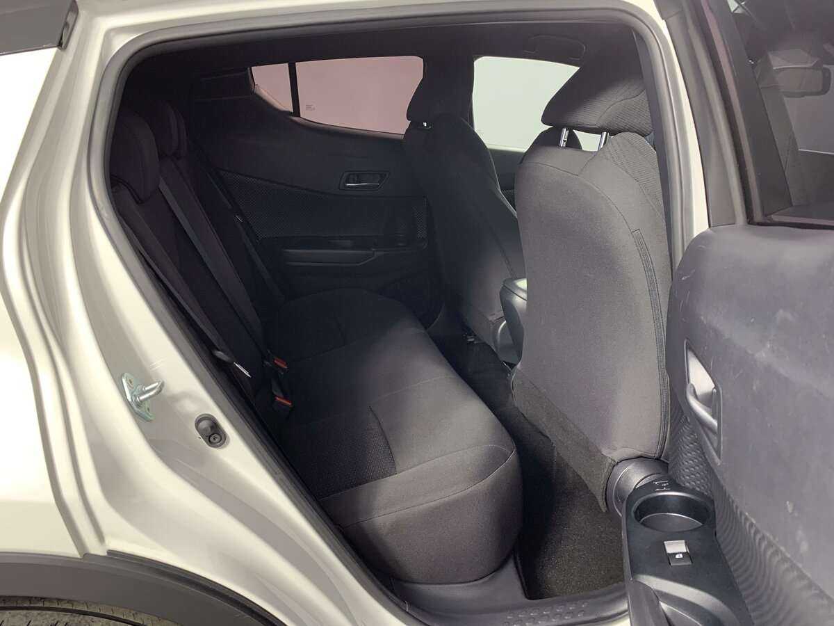 Toyota C-HR, 2019 Фото №17