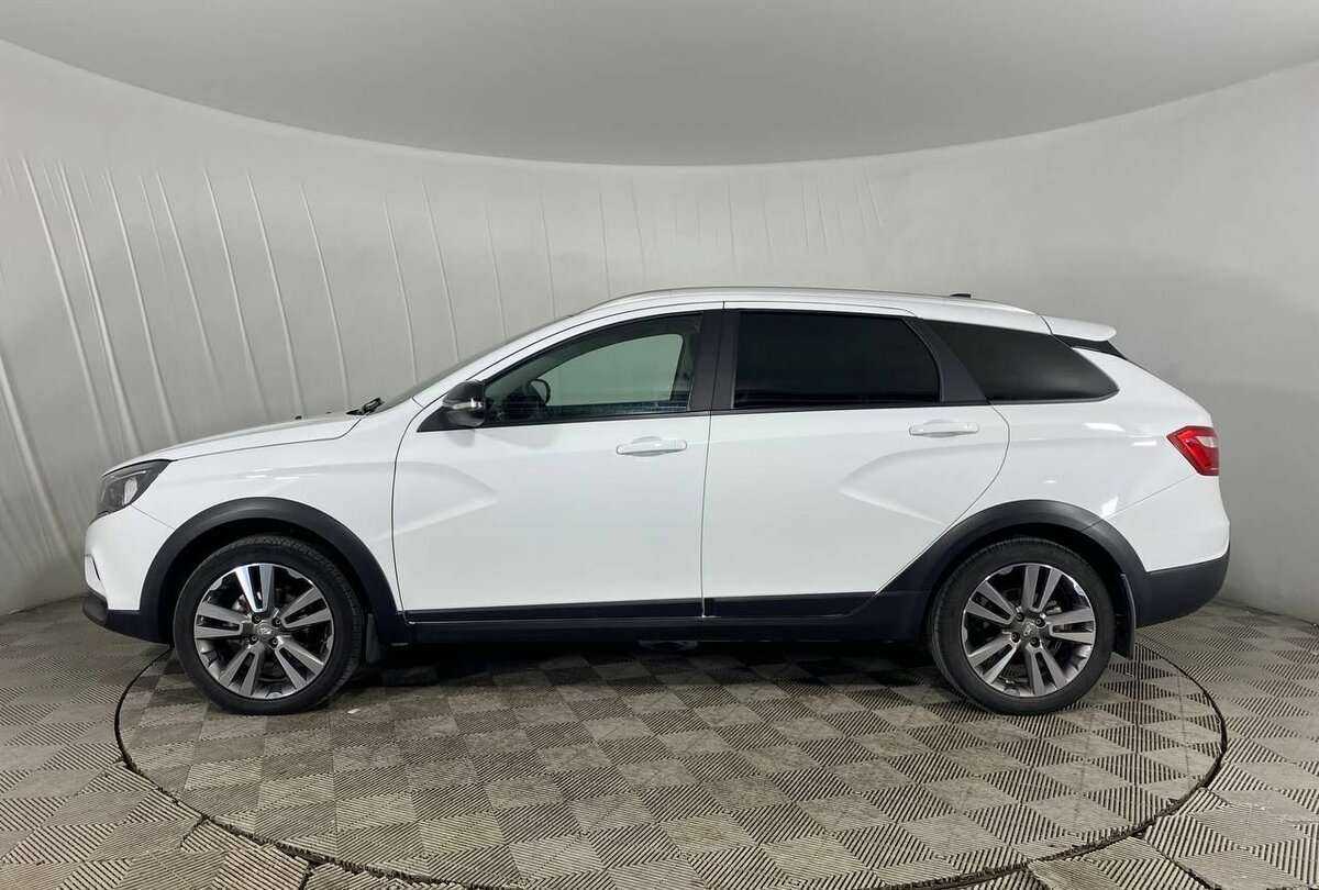 Lada (ВАЗ) Vesta SW, 2021 Фото №8