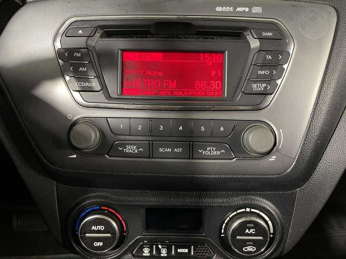 Kia Rio 4-speed, 2012 Фото №12