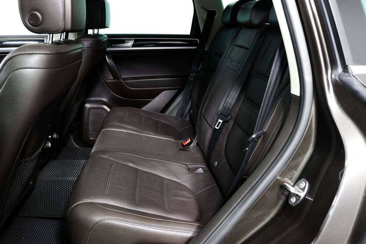 Volkswagen Touareg, 2015 Фото №12