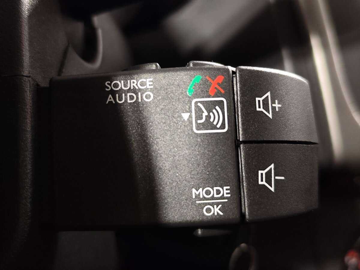 Renault Logan, 2019 Фото №20