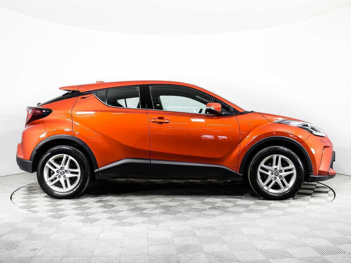 Toyota C-HR, 2020 - 102 000 км. | Фото №4