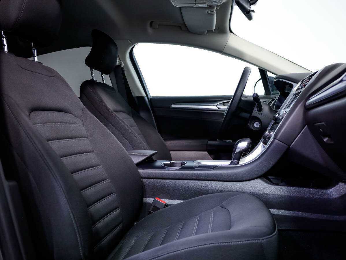 Ford Mondeo, 2017 Фото №11