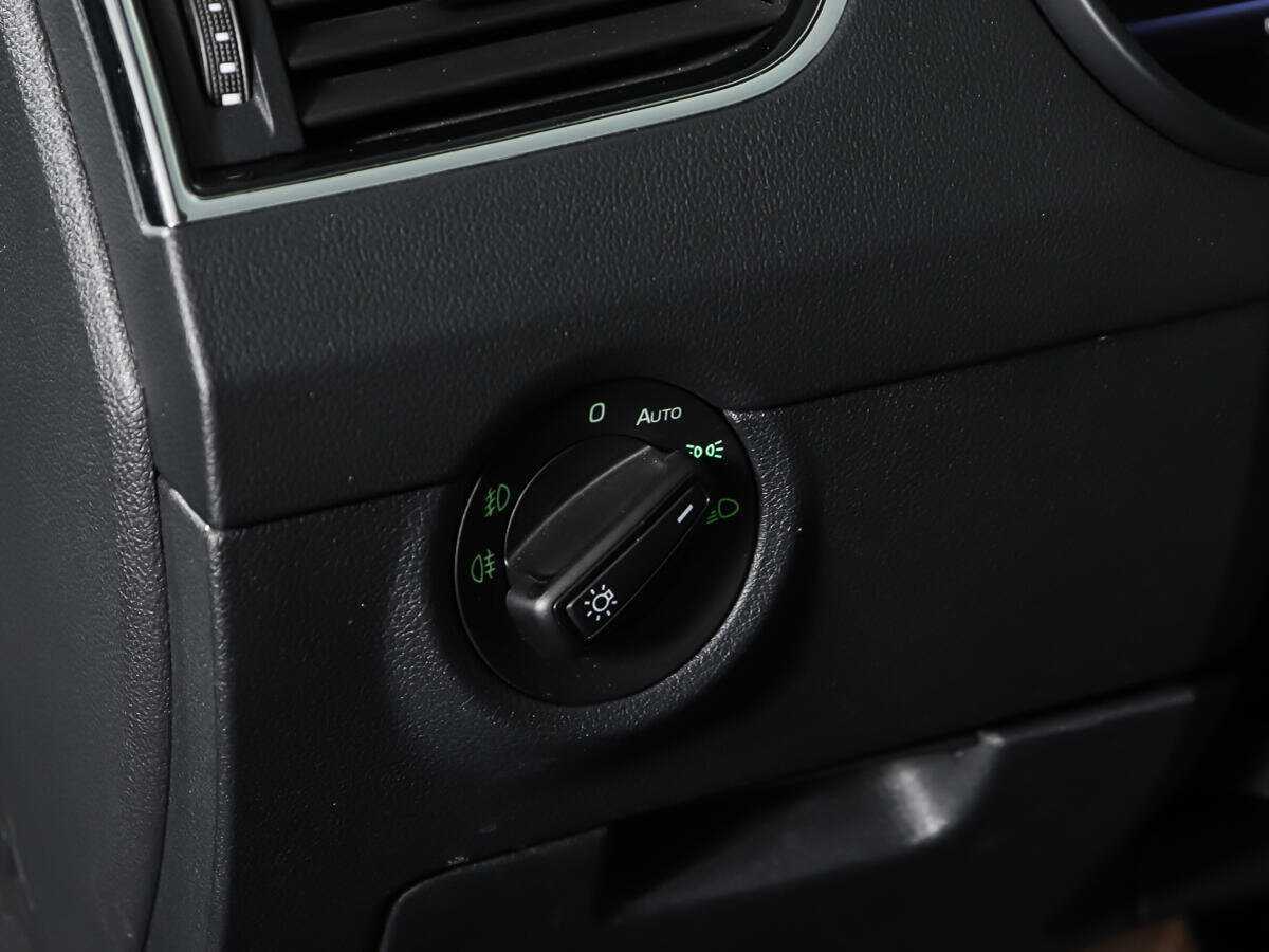 Skoda Octavia, 2018 Фото №16