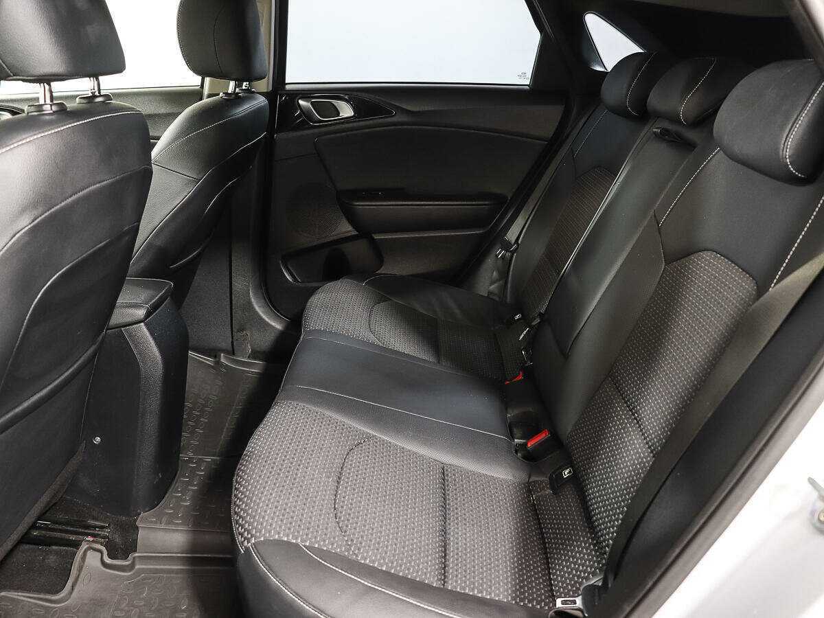 Kia Ceed, 2018 Фото №10