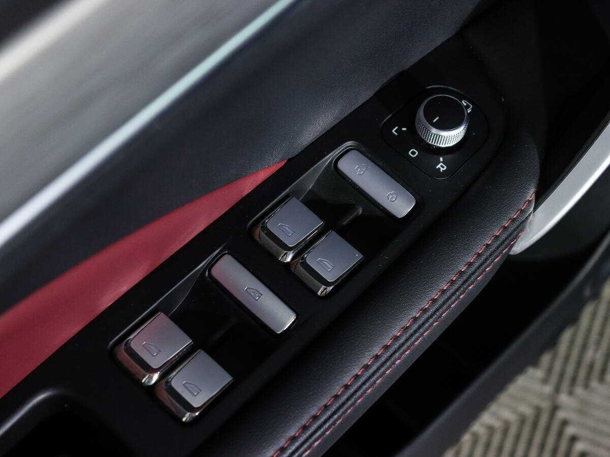 Geely Coolray, 2021 Фото №19