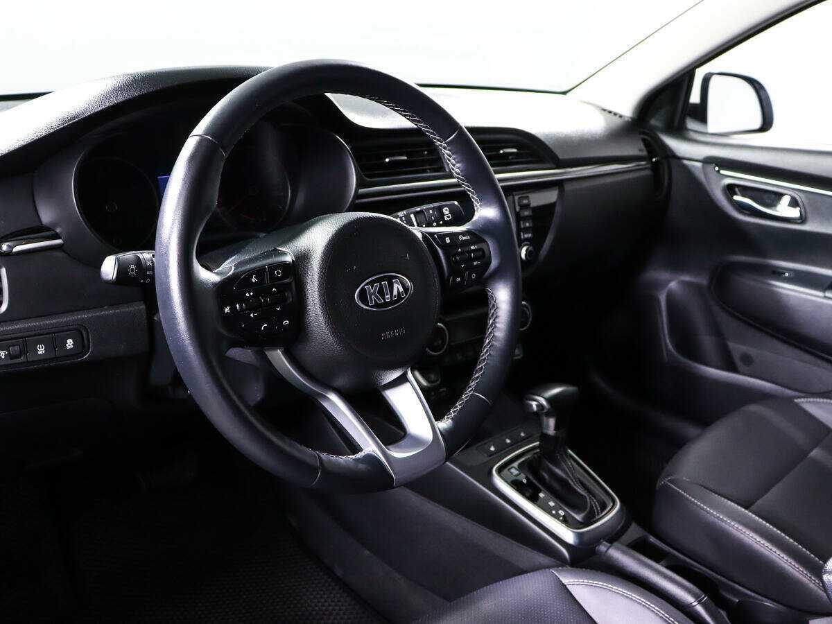 Kia Rio X-Line, 2020 Фото №12