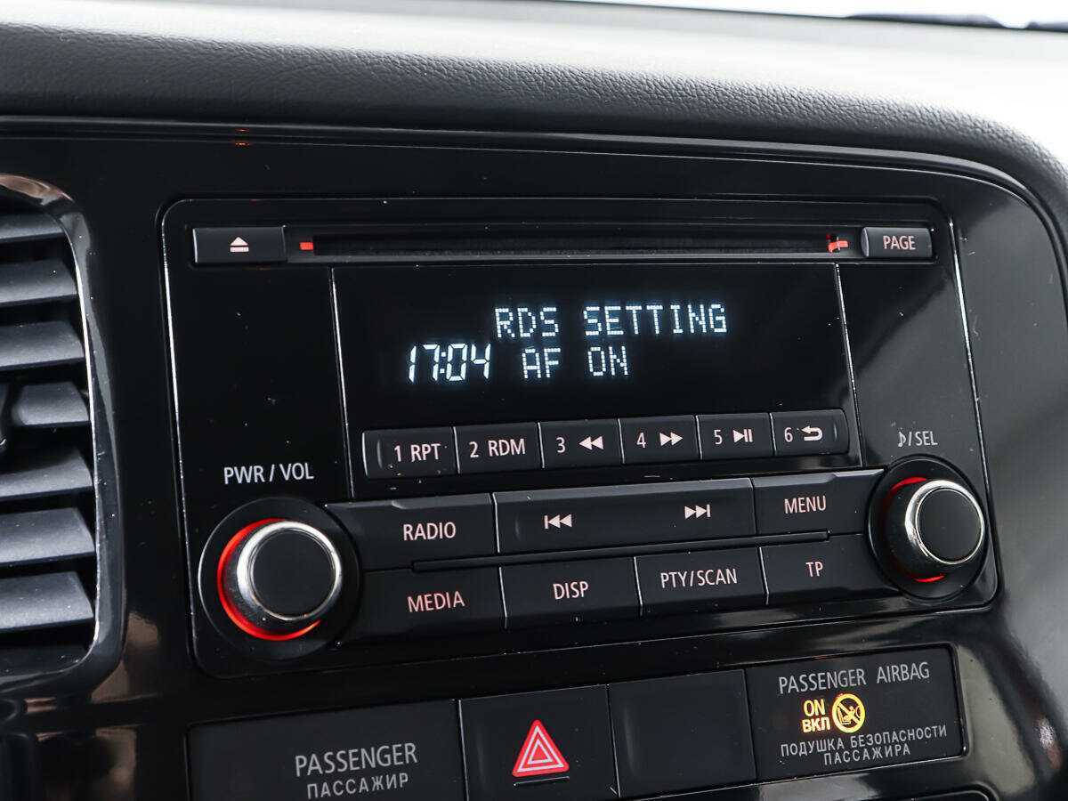 Mitsubishi Outlander, 2012 Фото №16