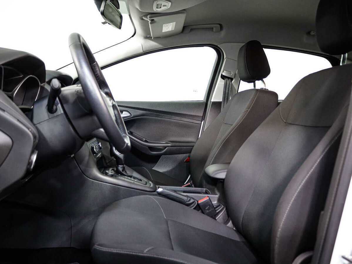 Ford Focus, 2018 Фото №11