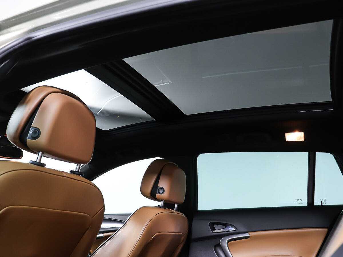 Opel Insignia Country Tourer, 2014 Фото №16