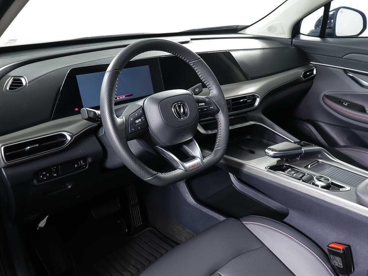 Changan UNI-T, 2023 Фото №12