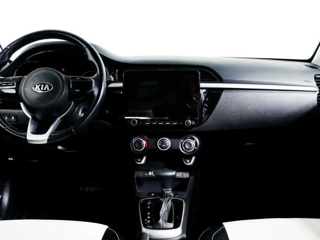 Kia Rio X-Line, 2018 Фото №11