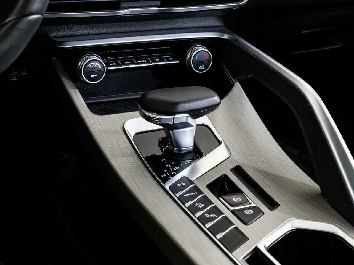 Geely Coolray, 2022 Фото №16