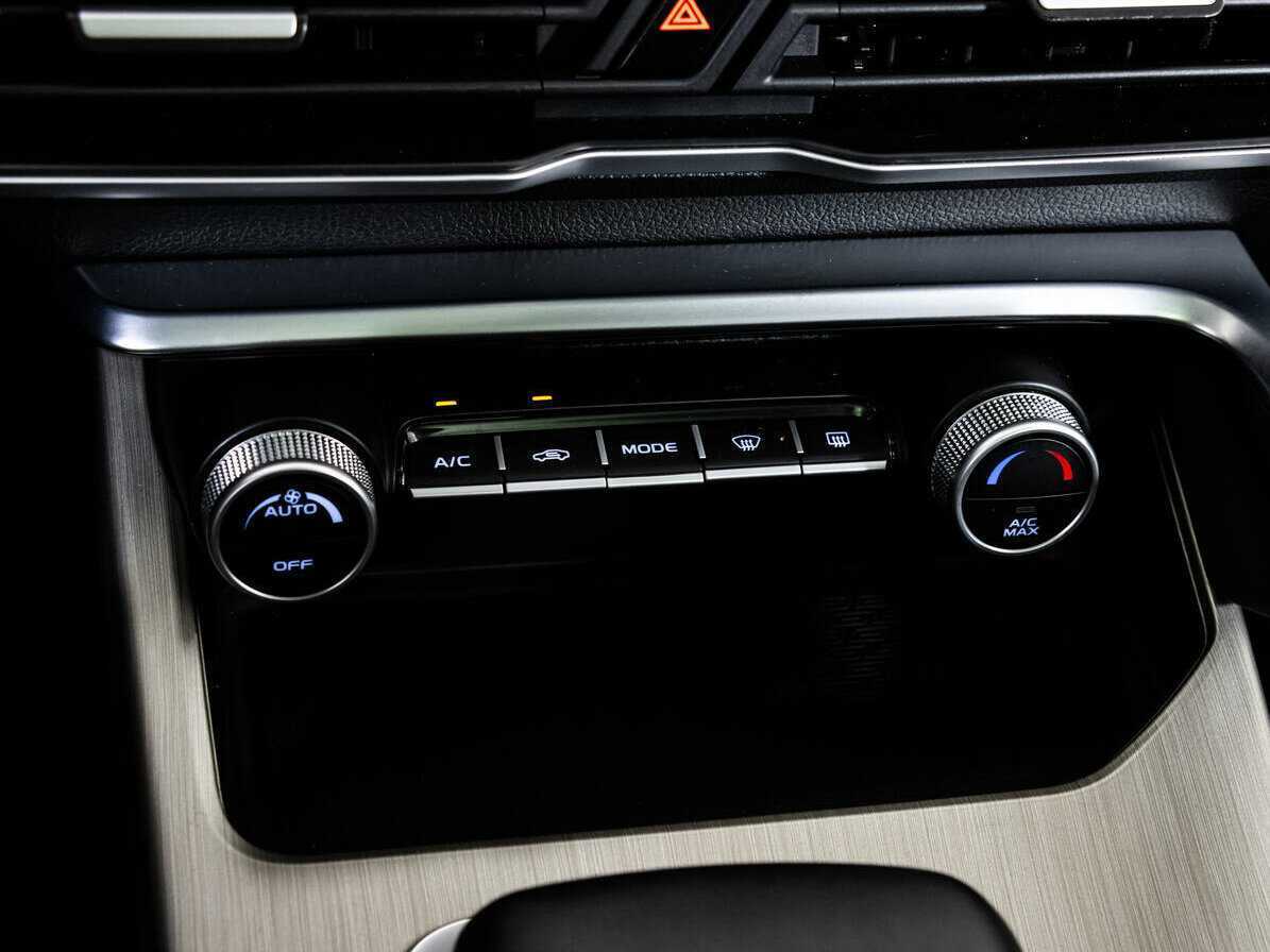 Geely Coolray, 2022 Фото №18